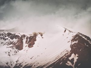 INTO THE MOUNTAINS II