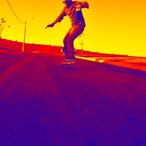 SKATING