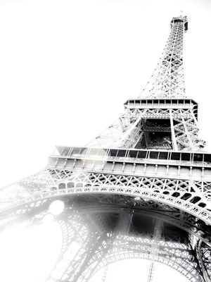 EIFEL DEITADA