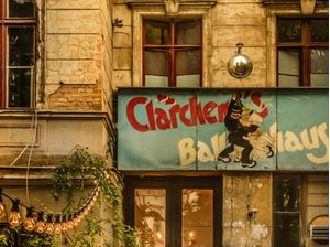 CLARCHENS PLACA