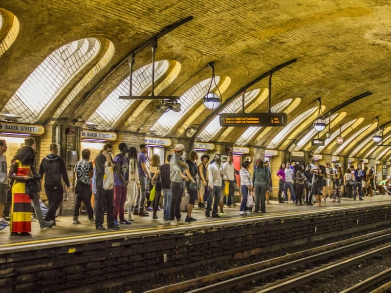 METRO BAKER STREET