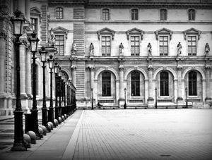 PÁTIO DO LOUVRE