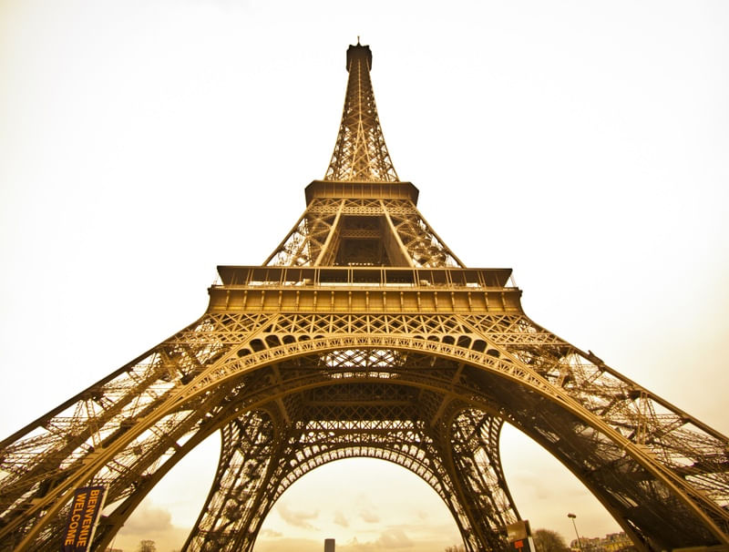 TOUR EIFFEL 1