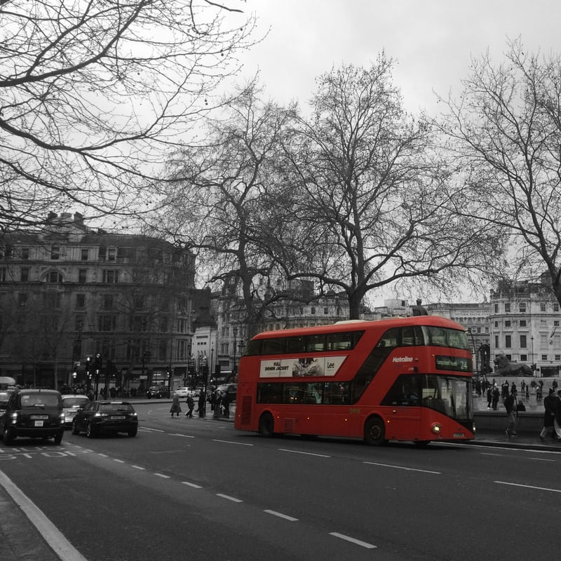 RED BUS LONDON