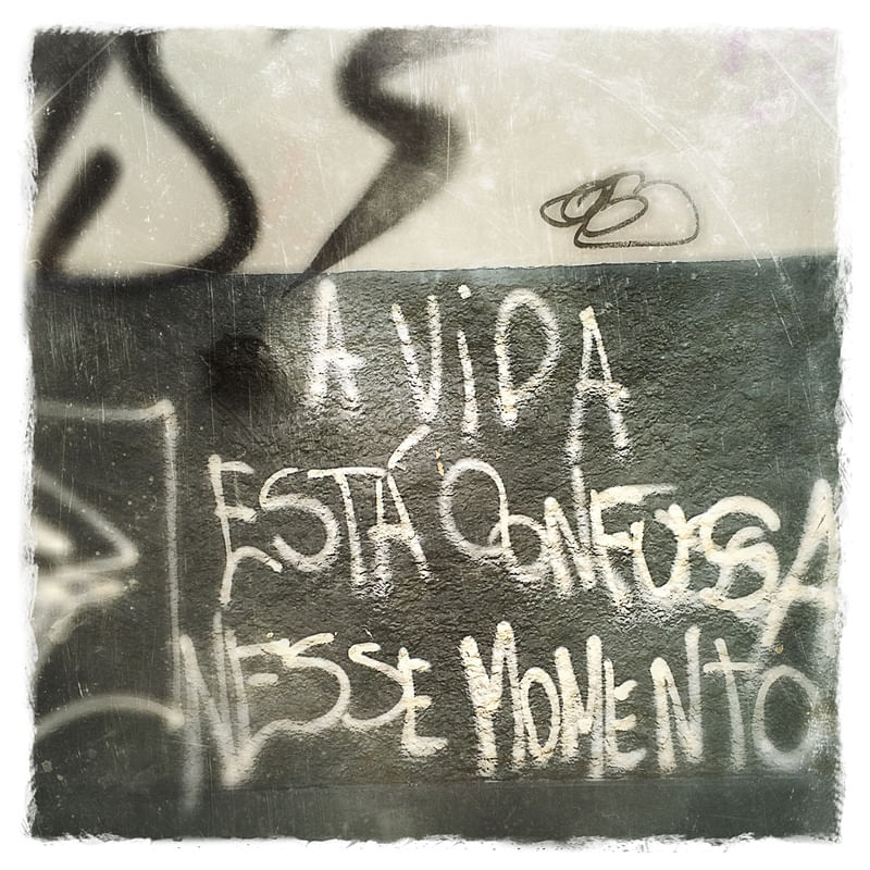 MOMENTO CONFUSO