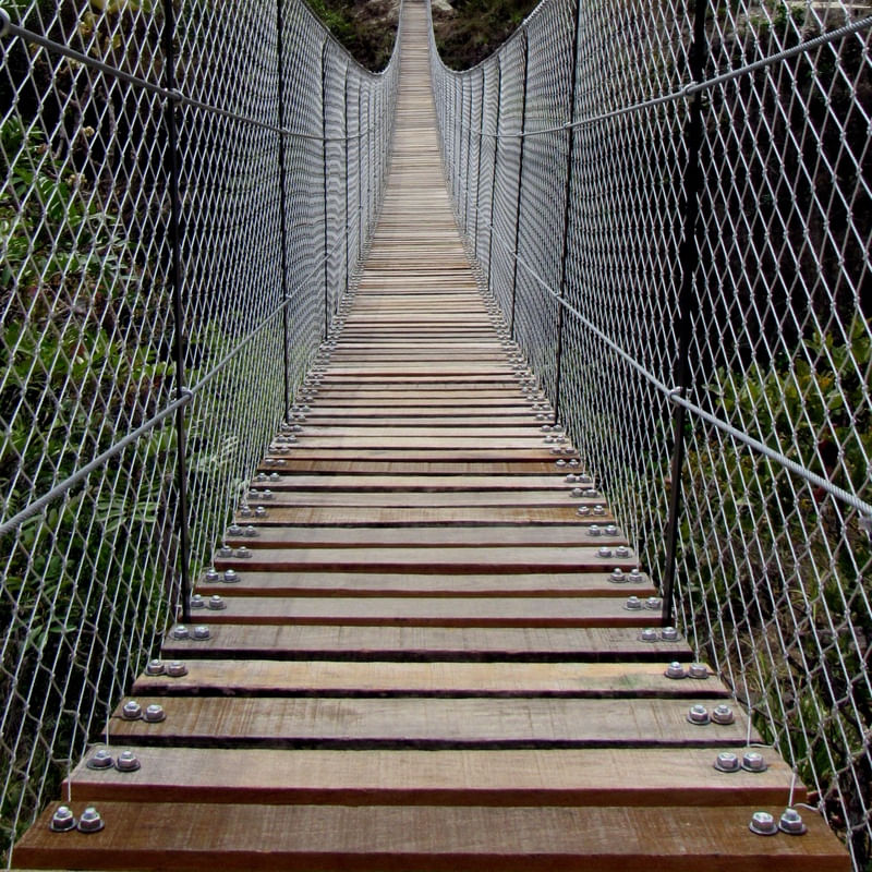 CHAIN BRIDGE