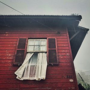 CASA NA NEBLINA