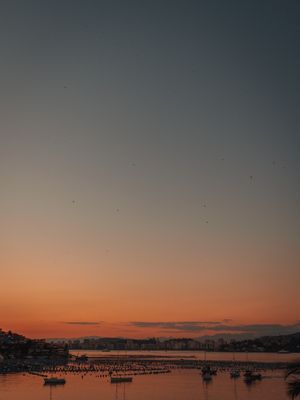 POR DO SOL NA BAÍA