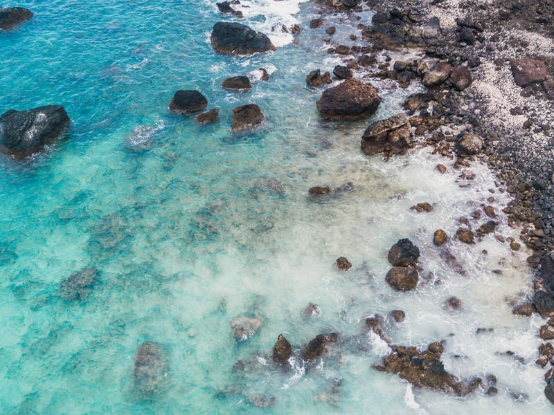 MAR TURQUESA E PEDRAS II