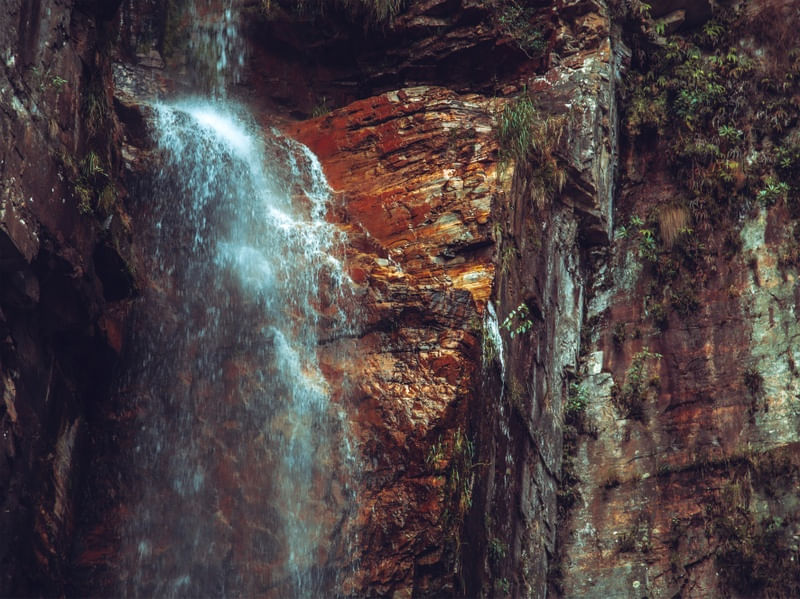 CACHOEIRA E ROCHA