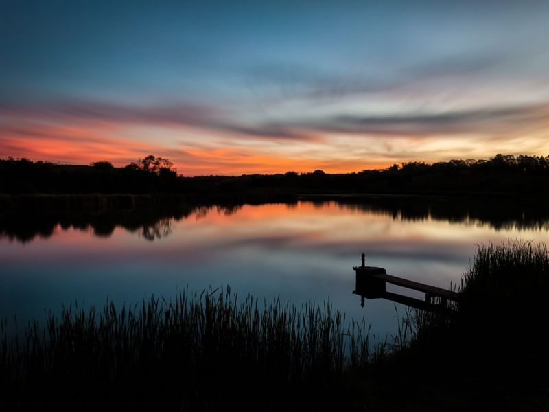 ANOITECENDO NO LAGO