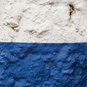 BRANCO E AZUL