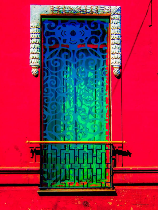 JANELA AZUL DETALHE