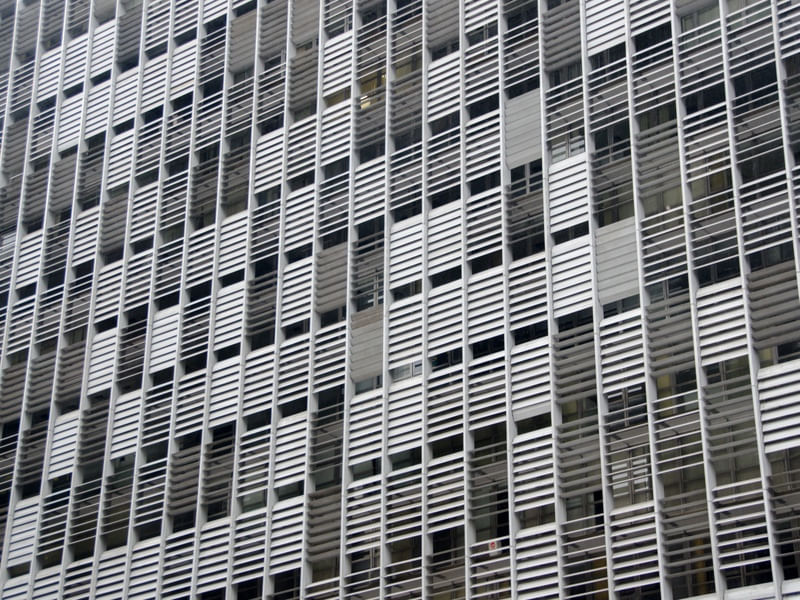 JANELA PAULISTA E BRISES