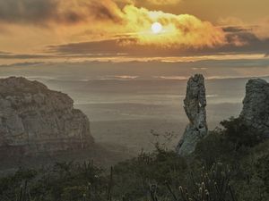 NASCER DO SOL NO VALE DO CATIMBAU