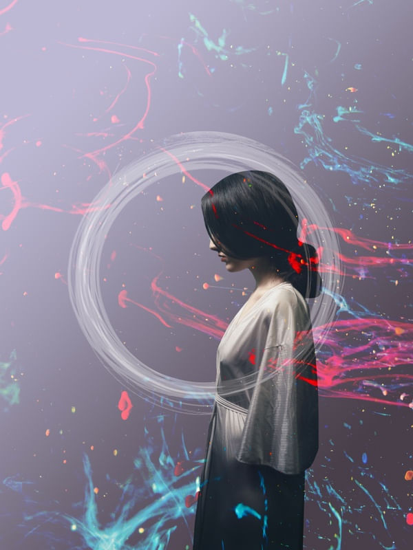 COLORS WOMAN (R)