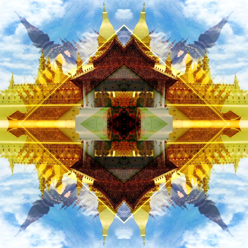 GOLDEN STUPA - LAOS, 2018