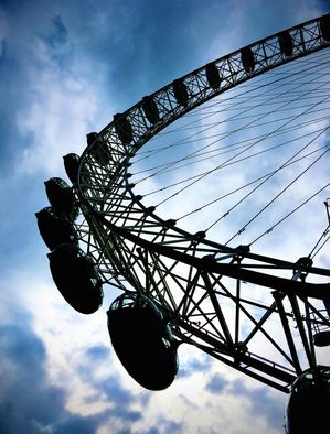 LONDON EYE BY SILVANA MATTIEVICH