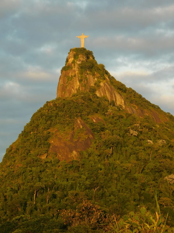 NASCER DO SOL - CRISTO REDENTOR