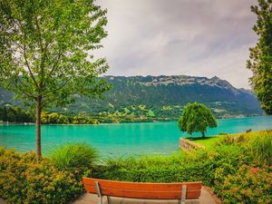 BANCO AO LAGO