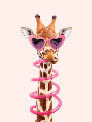 THIRSTY GIRAFFE