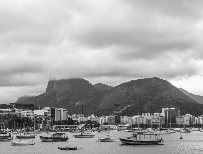 PÃO DE AÇÚCAR NUBLADO