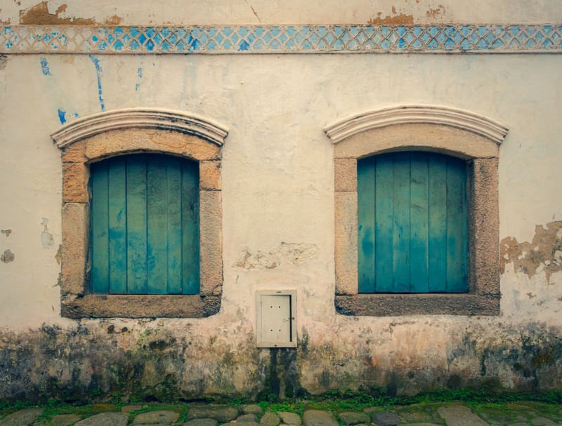 OLHOS DE PARATY