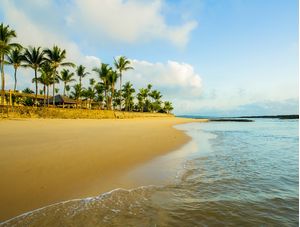PRAIA DESERTA NA BAHIA
