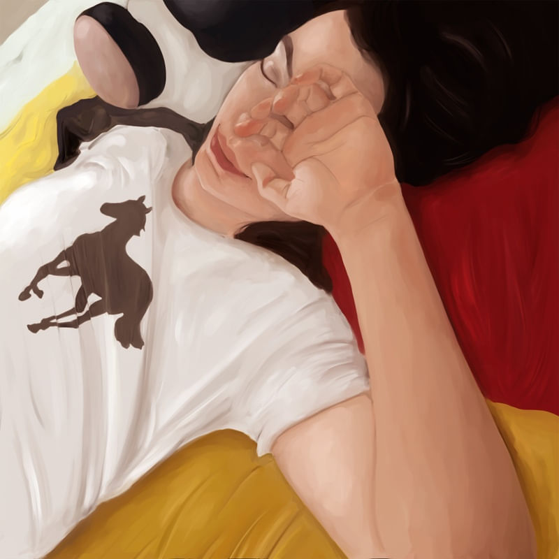 SLUMBER GIRL WITH DEFTONES T - SHIRT