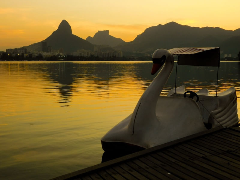 POR DO SOL NA LAGOA II