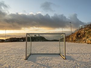 FUTEBOL NO GELO