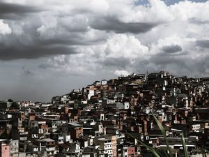 FAVELA 011
