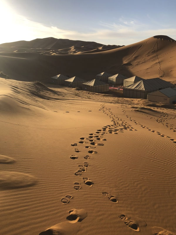 ACAMPAMENTO NO DESERTO