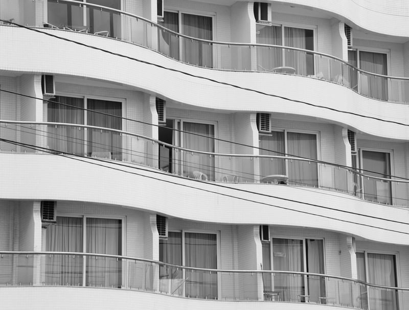 FACHADA CURVA EDIFICIO