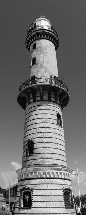 FAROL_WARNEMUNDE