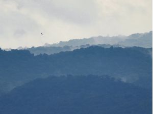 MONTANHAS E NUVENS 01