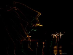 LUZES DANÇANTES
