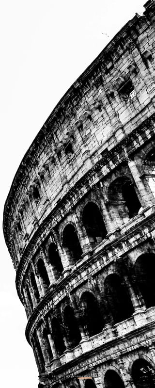COLISEU B&W