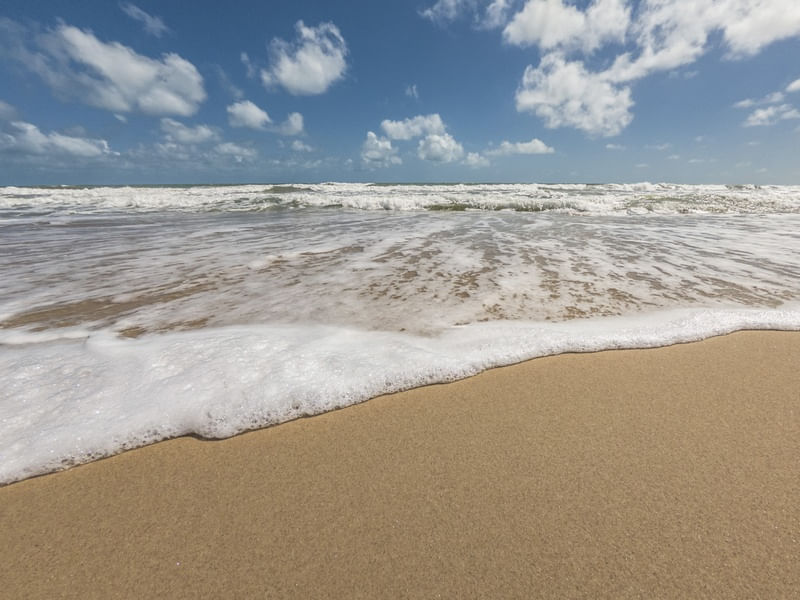 AREIA_ESPUMA_CÉU_PRAIA DE MACÉIO_CE