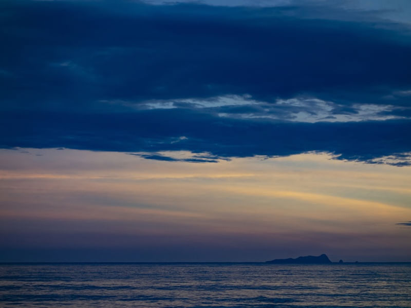 BLUEISH ISLAND