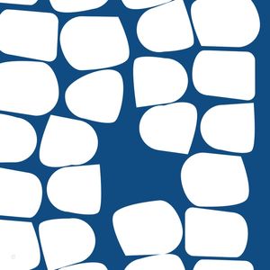 BLUE AND WHITE MINIMALS Q20