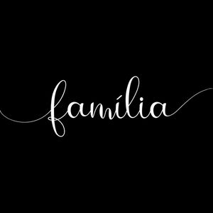 FAMÍLIA FUNDO PRETO QUADRADO