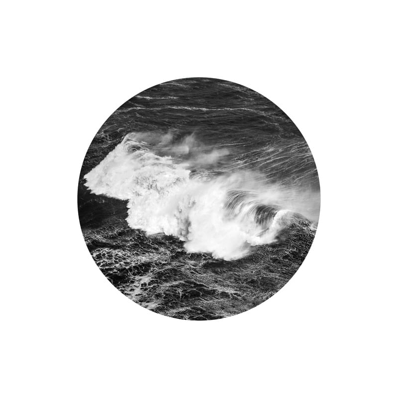 B&W WAVES