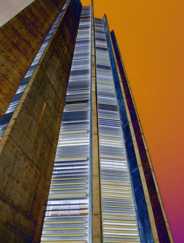 VANISHING POINT - 3