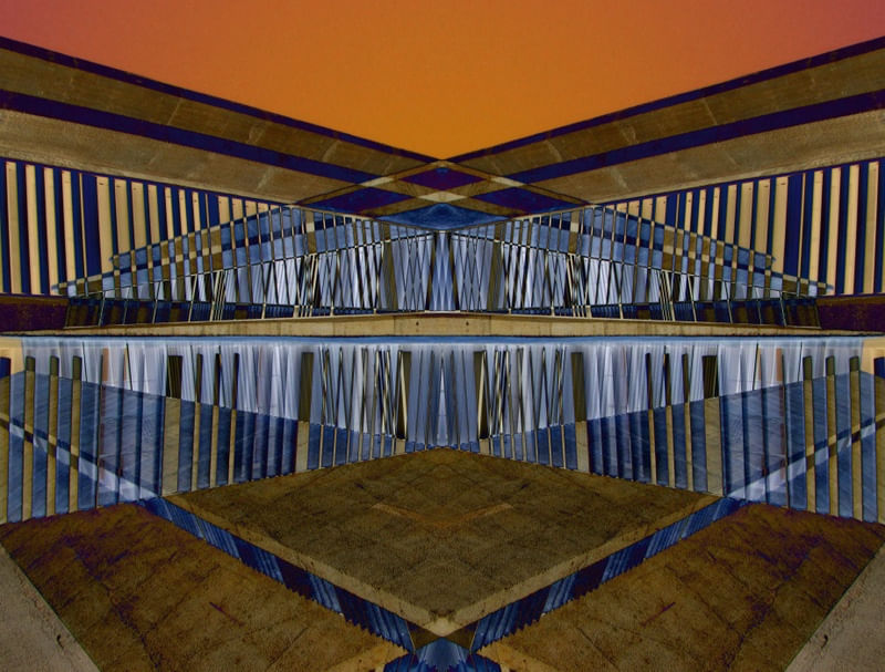 VANISHING POINT - 4
