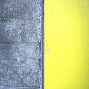 TEXTURA CINZA E AMARELO