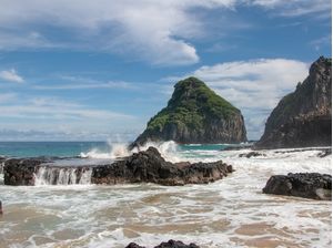 FERNANDO DE NORONHA SWELL