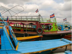 BARCOS HABITACIONAIS