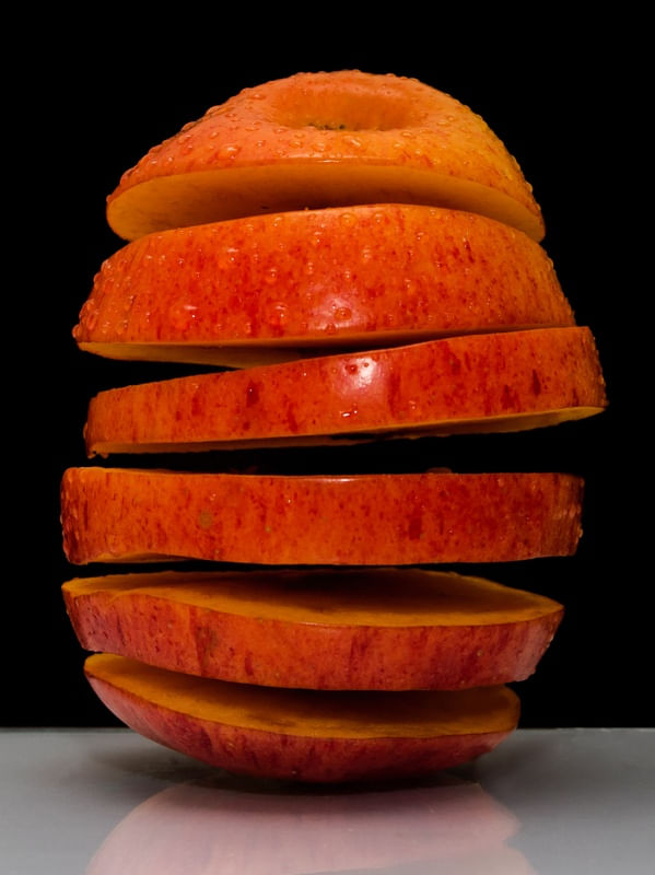MAÇÂ CORTADA