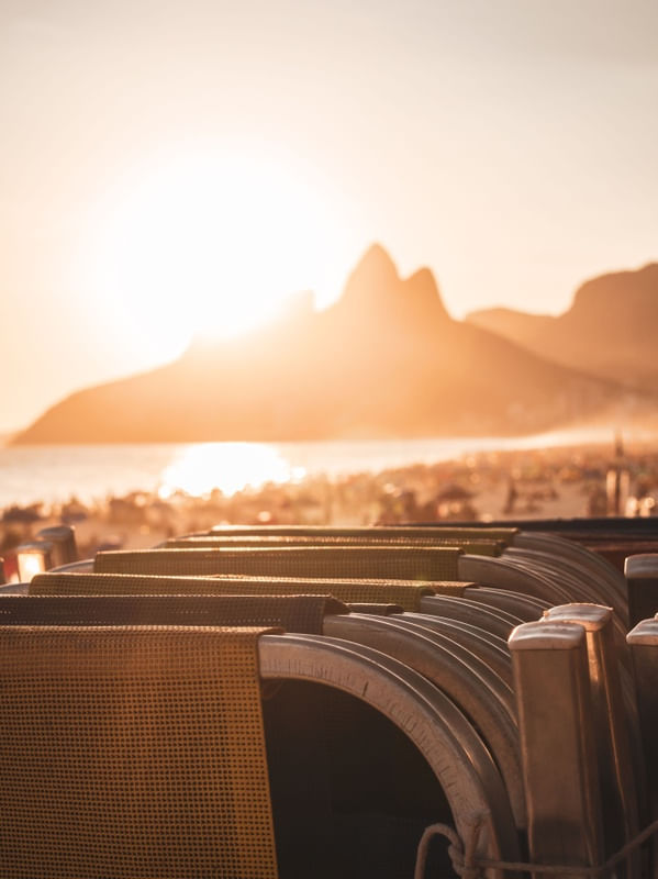 CADEIRAS EM IPANEMA